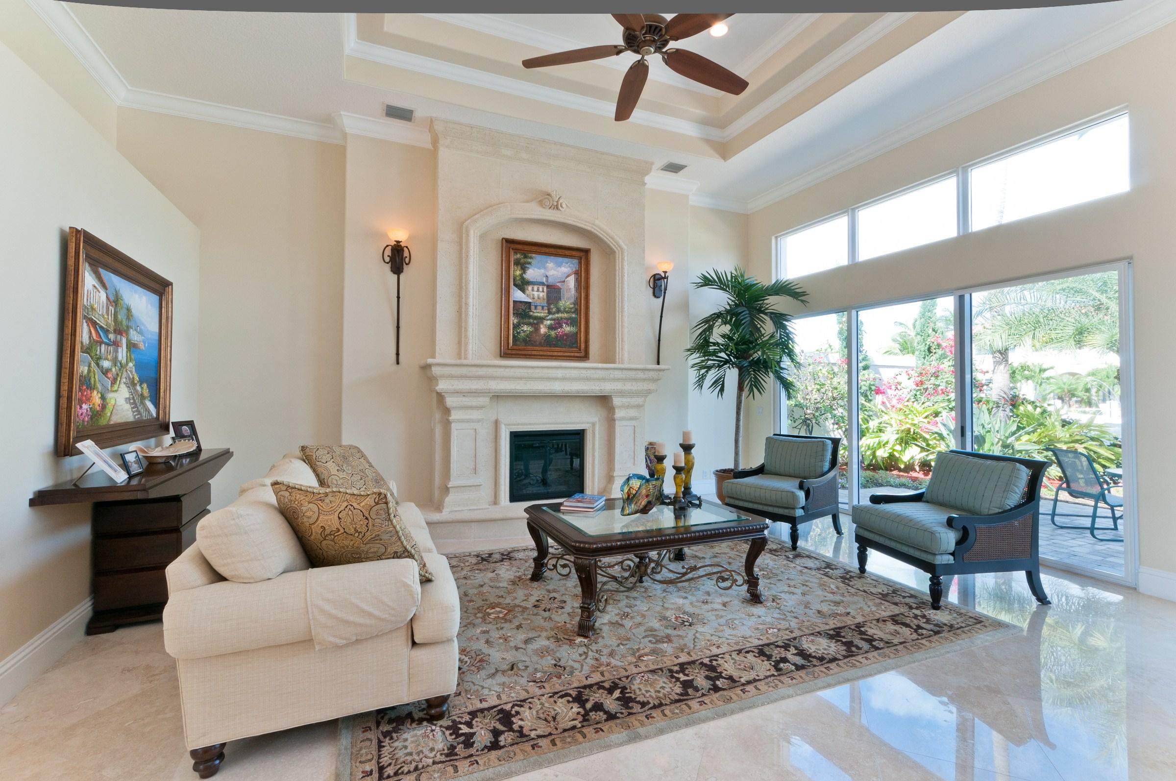 917 Iris Drive Delray Beach, FL 33483 - Photo 3 of 49 Living_Room(3)