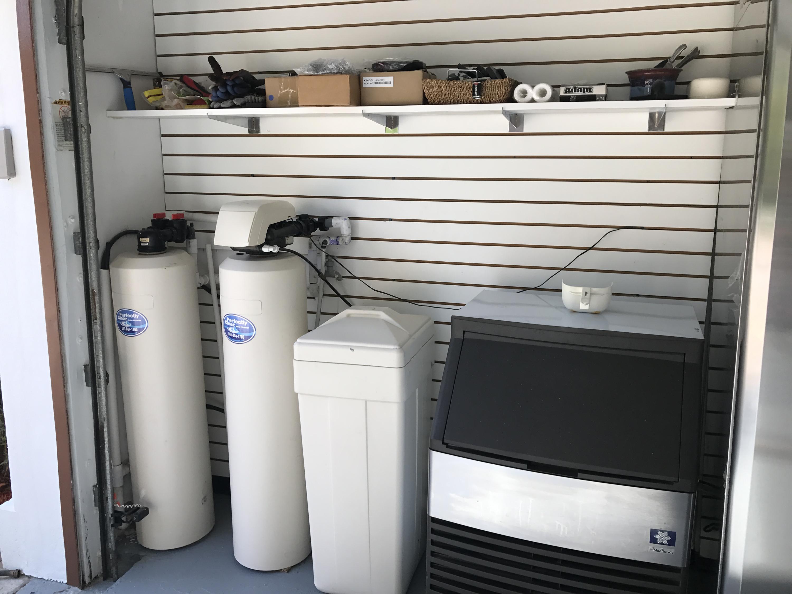 917 Iris Drive Delray Beach, FL 33483 - Photo 39 of 49 IMG_1093