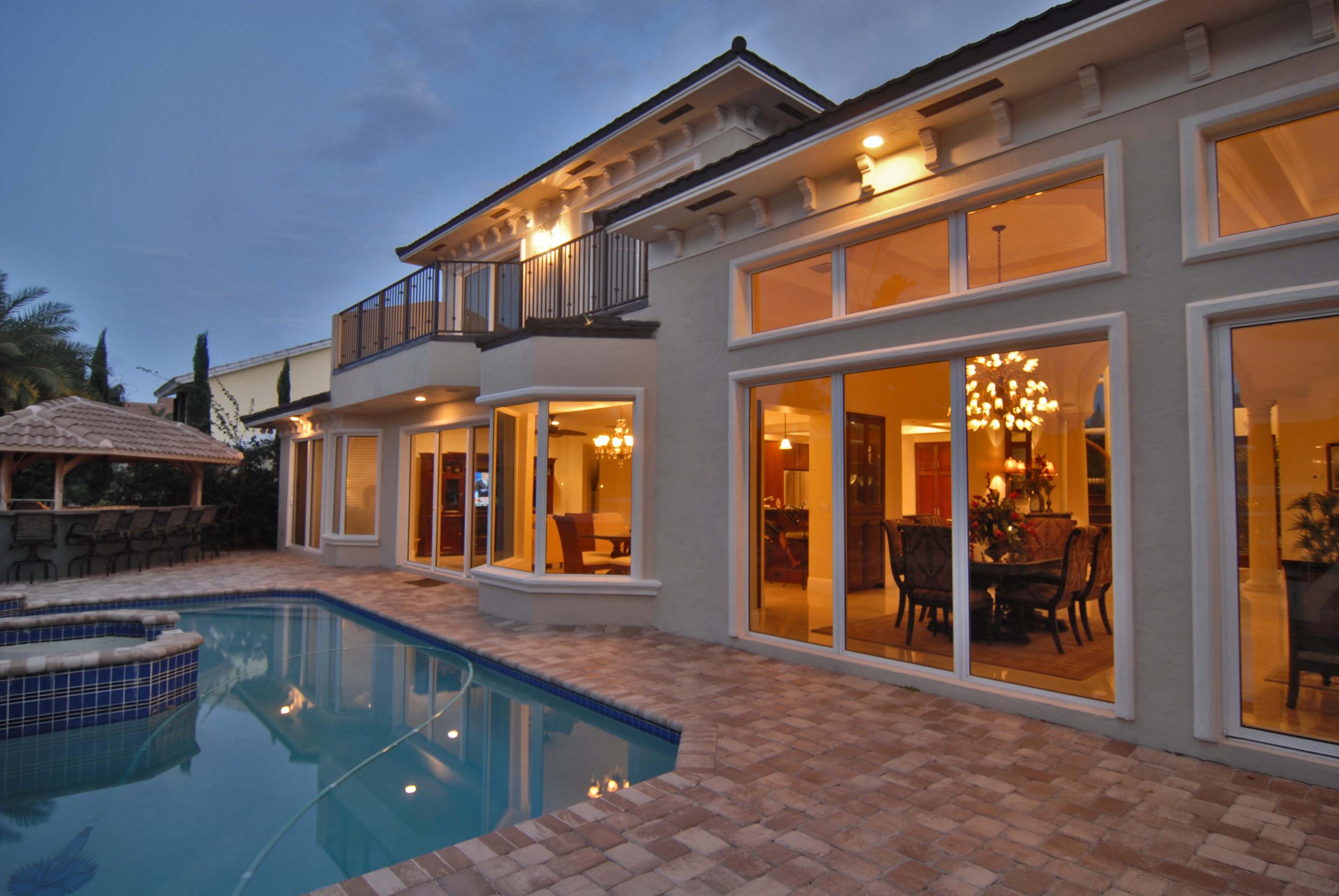 917 Iris Drive Delray Beach, FL 33483 - Photo 44 of 49 917 Iris Dr-night.10