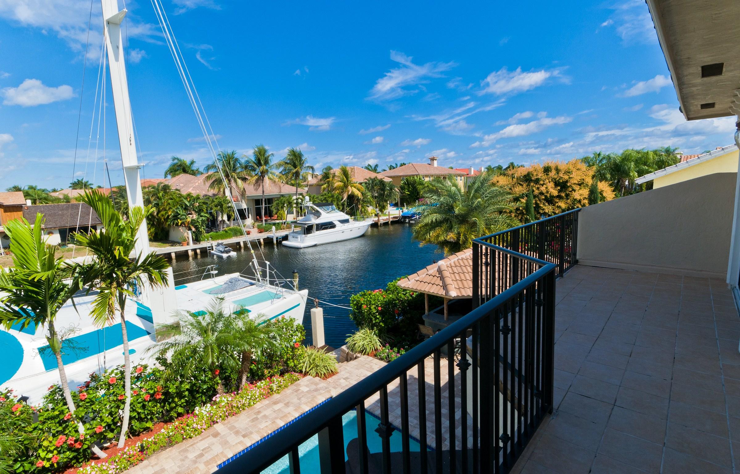 917 Iris Drive Delray Beach, FL 33483 - Photo 48 of 49 Balcony
