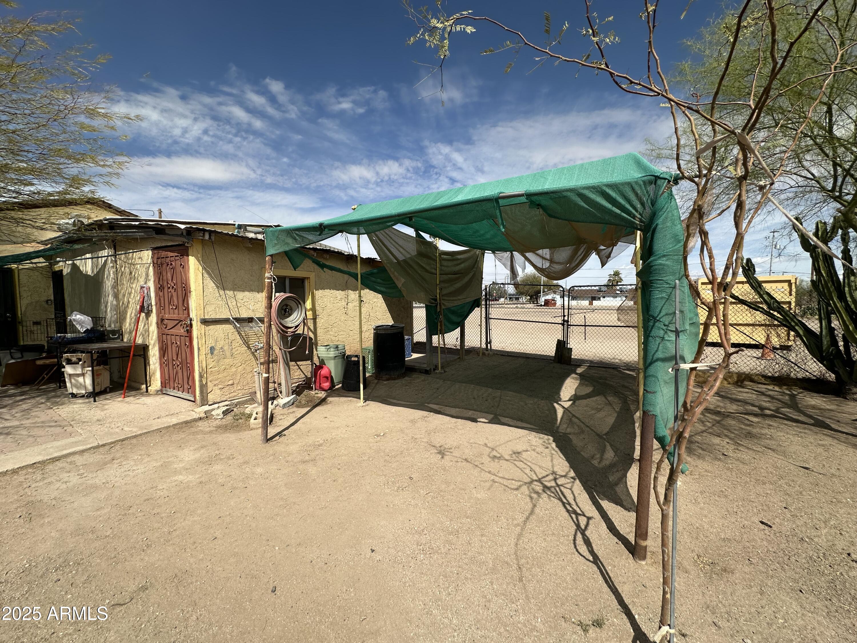 505 North D Street Eloy, AZ 85131 - Photo 25 of 25 a view of a backyard