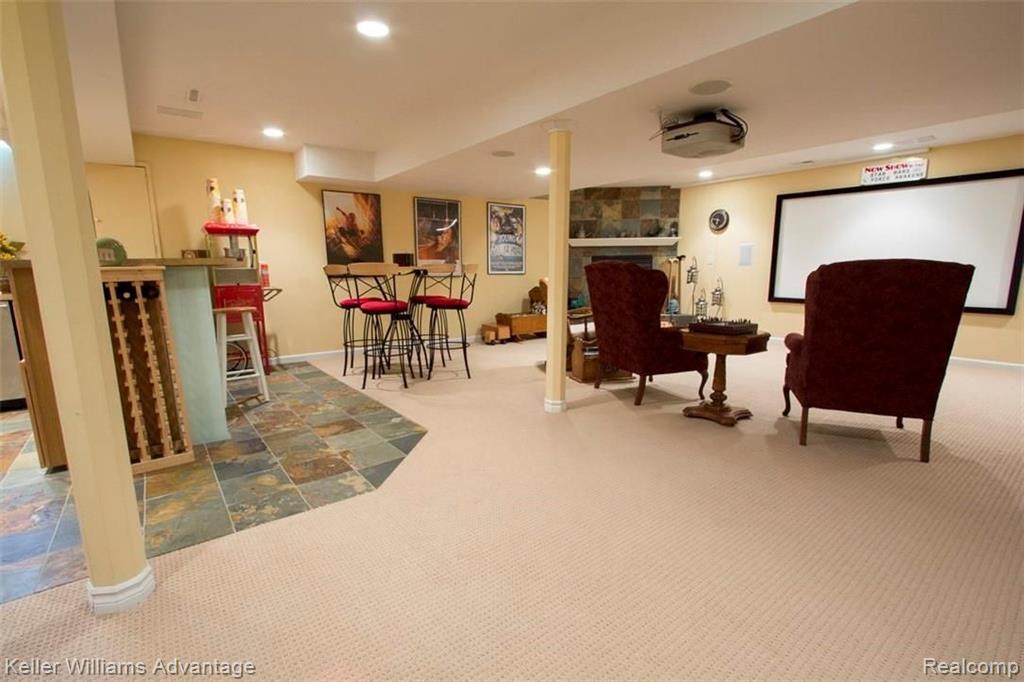1631 Cardinal Ridge West Bloomfield, MI 48324 - Photo 20 of 32 Gallery Image 20