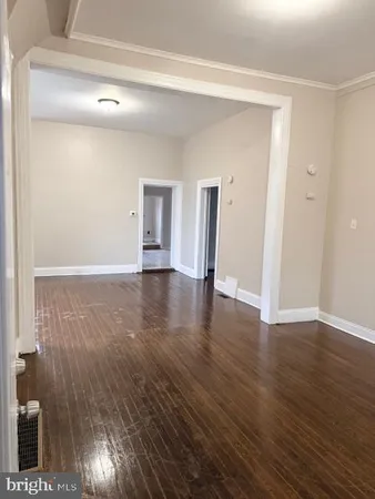 $2,300 | 206 Pennington Avenue, Unit 1, Trenton, NJ 08618