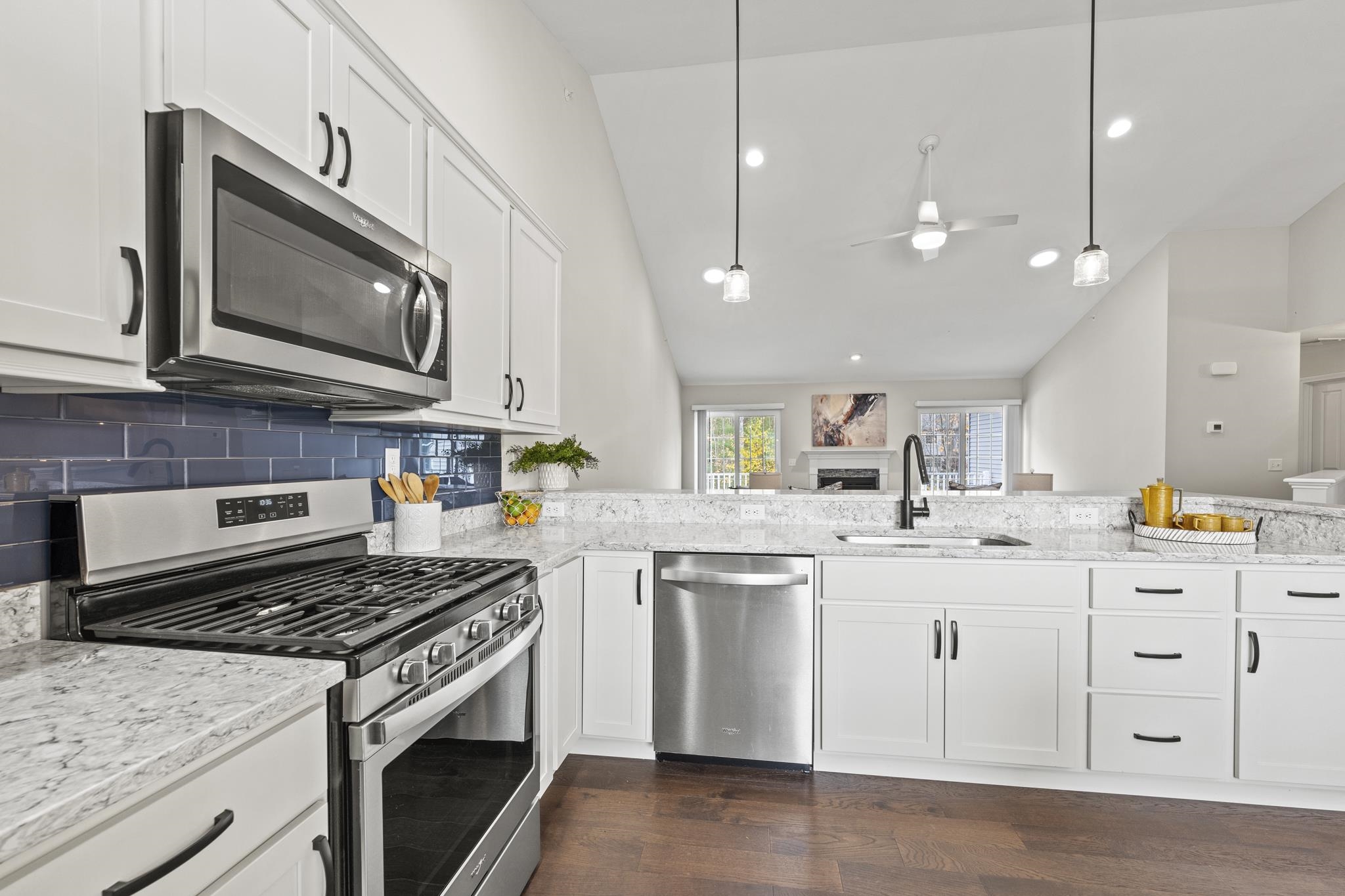 1 Remington Drive, Unit 904C East Hampstead, NH 03826 - Photo 4 of 34