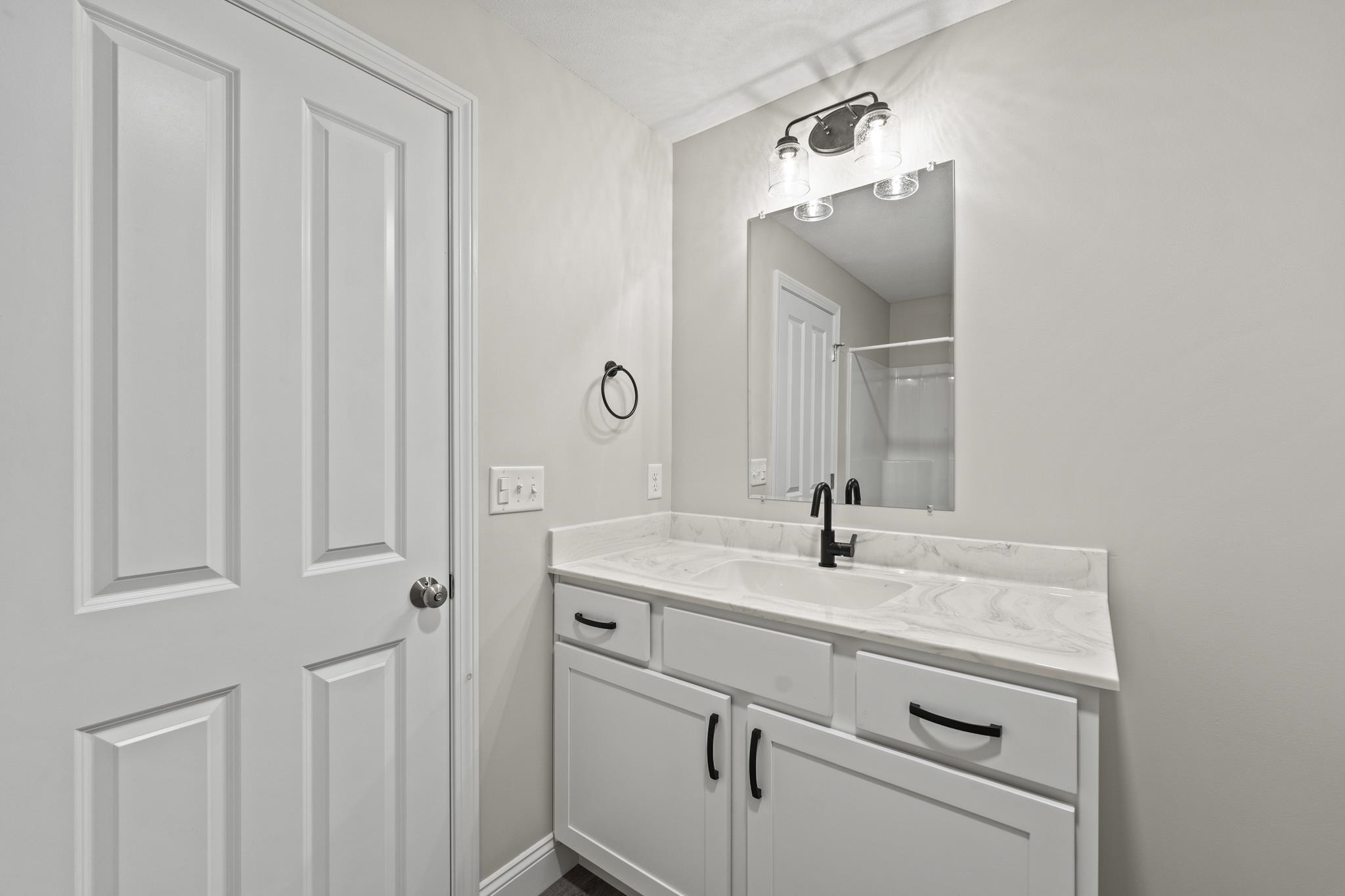 1 Remington Drive, Unit 904C East Hampstead, NH 03826 - Photo 7 of 34