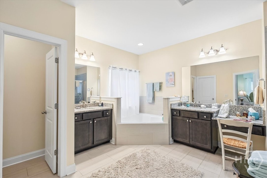 174 Martello Road Pooler, GA 31322 - Photo 25 of 42 Primary Bath