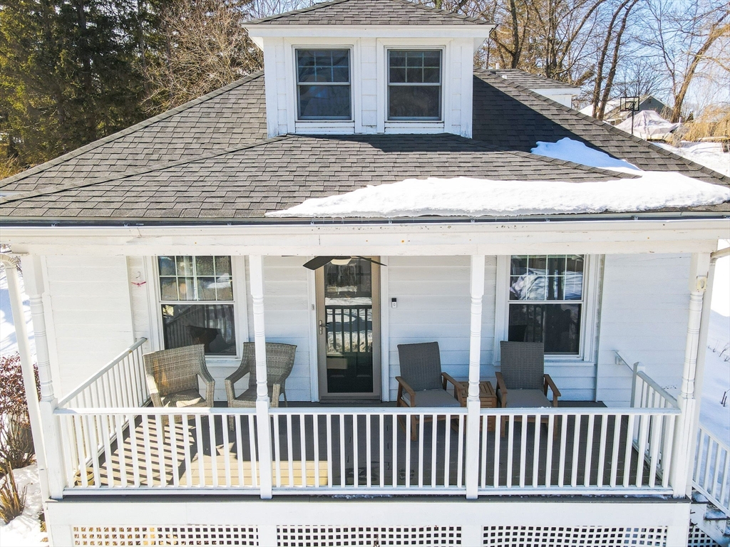 430 West Street Reading, MA 01867 - Photo 1 of 35 front view of a house