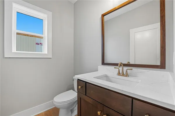 $669,950 | 10407 North Liberty Street, Kansas City, MO 64155