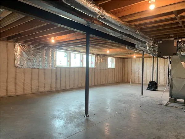 $669,950 | 10407 North Liberty Street, Kansas City, MO 64155