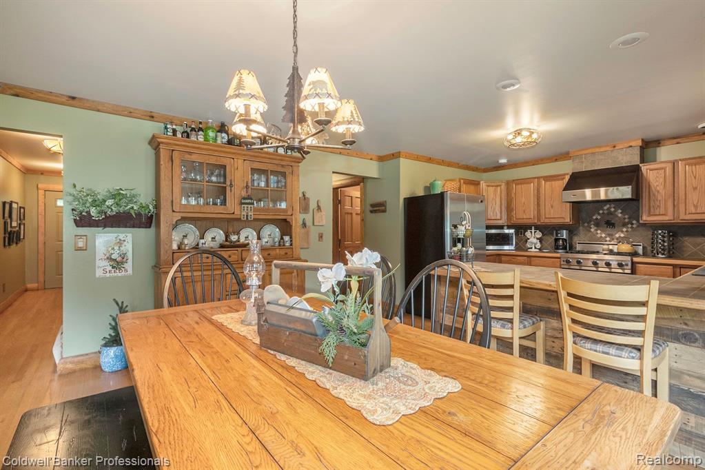 5221 Country Squire Road Dryden, MI 48428 - Photo 6 of 46