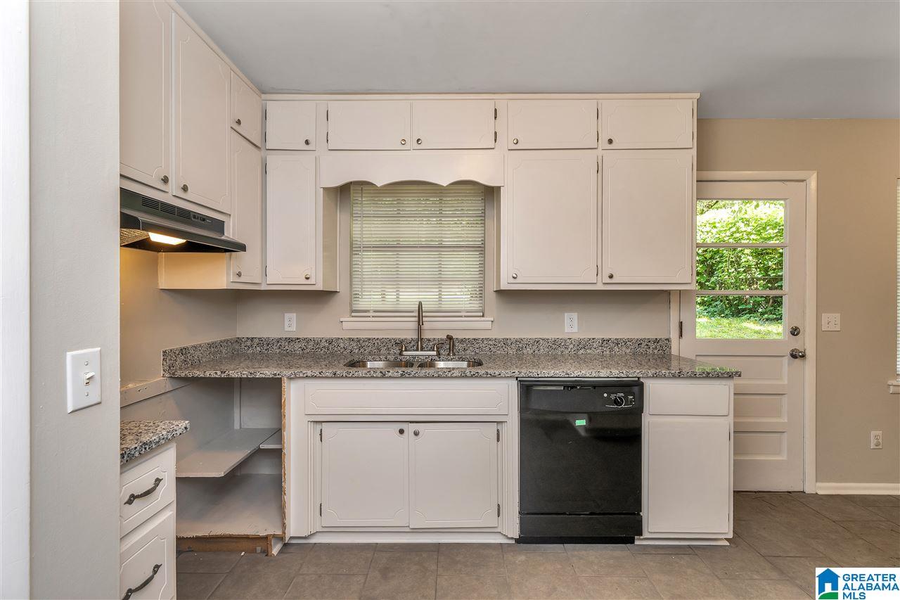 812 Windover Road Birmingham, AL 35215 - Photo 4 of 10