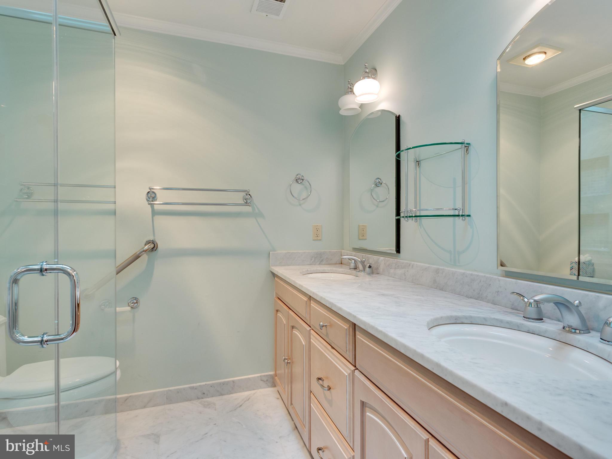 9212 Mac Swain Place Springfield, VA 22153 - Photo 21 of 30 Dual sinks & a skylight not visible in picture