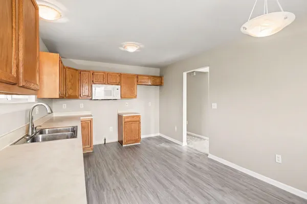 $175,000 | 17245 Martin Road, Roseville, MI 48066