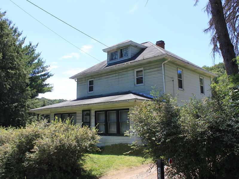 430 Butternut Road Karns City, PA 16041 - Photo 1 of 20 Exterior Front.