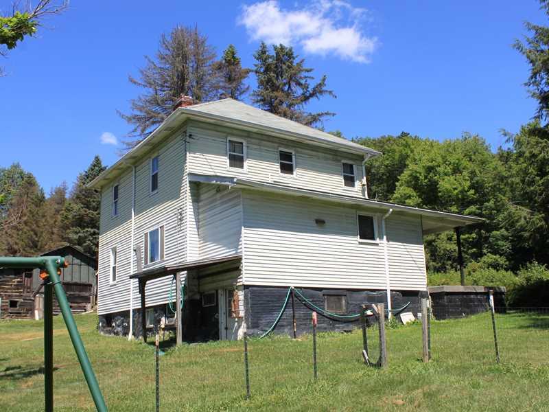 430 Butternut Road Karns City, PA 16041 - Photo 2 of 20 Exterior Back.