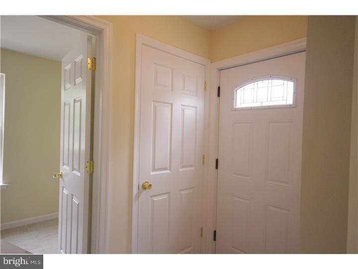 505 Ridge Avenue Hamilton, NJ 08610 - Photo 11 of 22 Mud Room