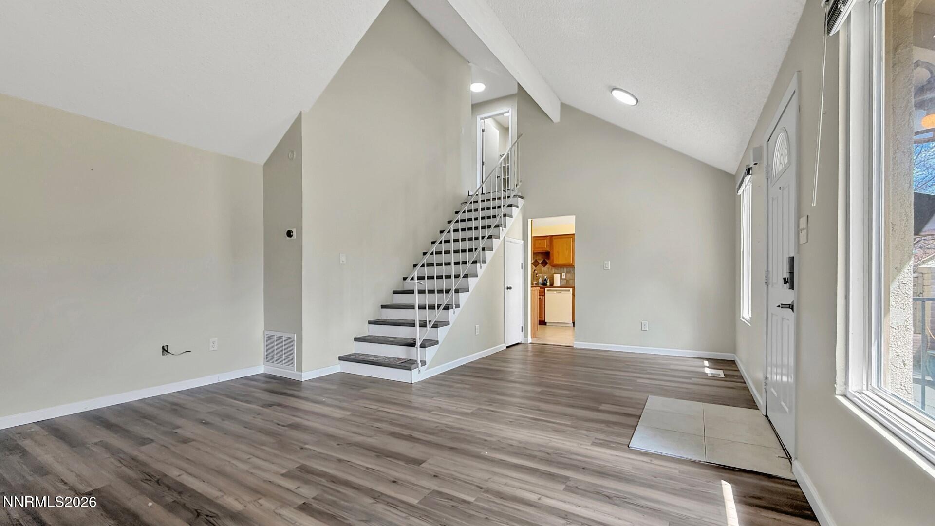 49 Condor Circle Carson City, NV 89701 - Photo 3 of 34 007