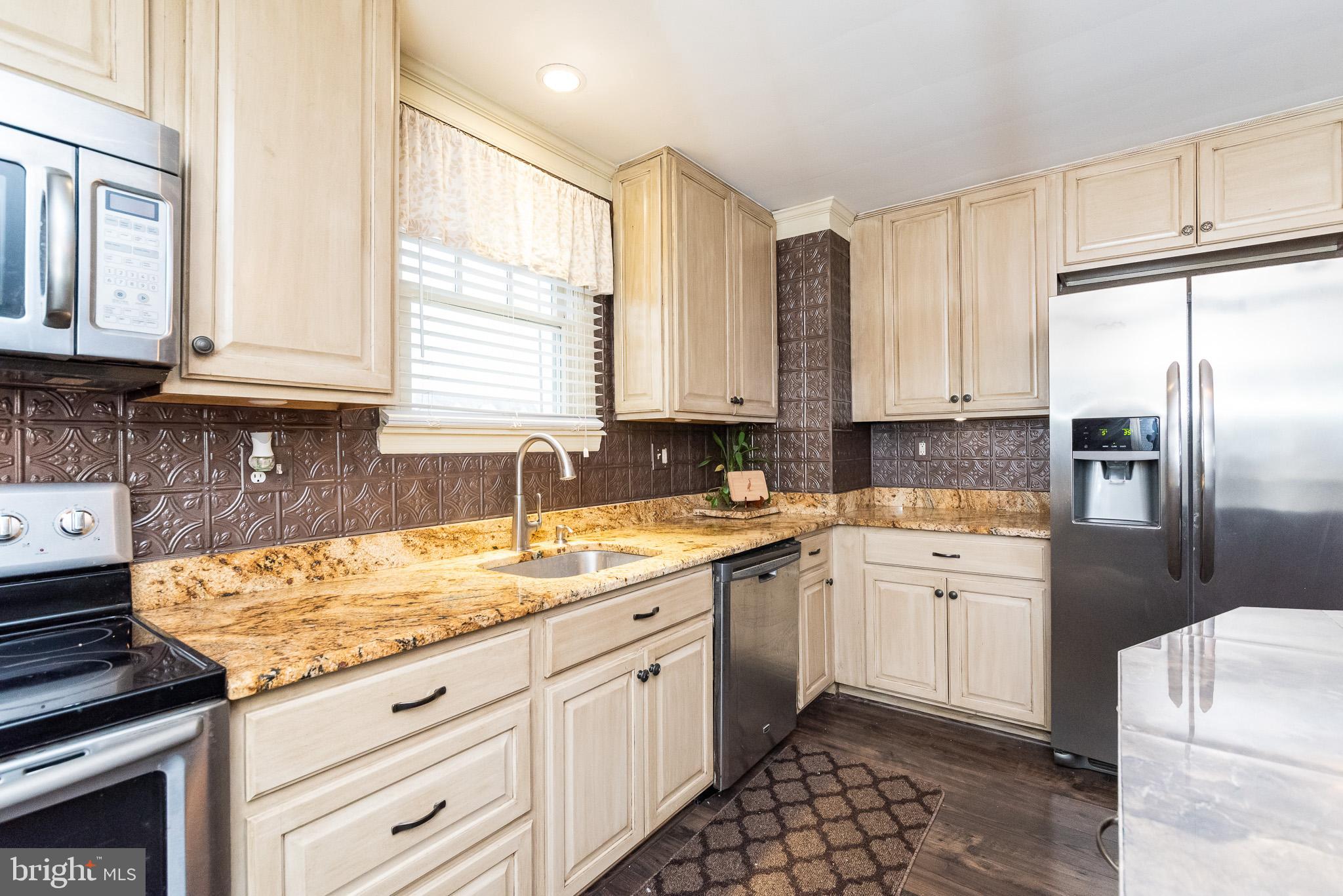 1926 Wilson Point Road Baltimore, MD 21220 - Photo 27 of 85