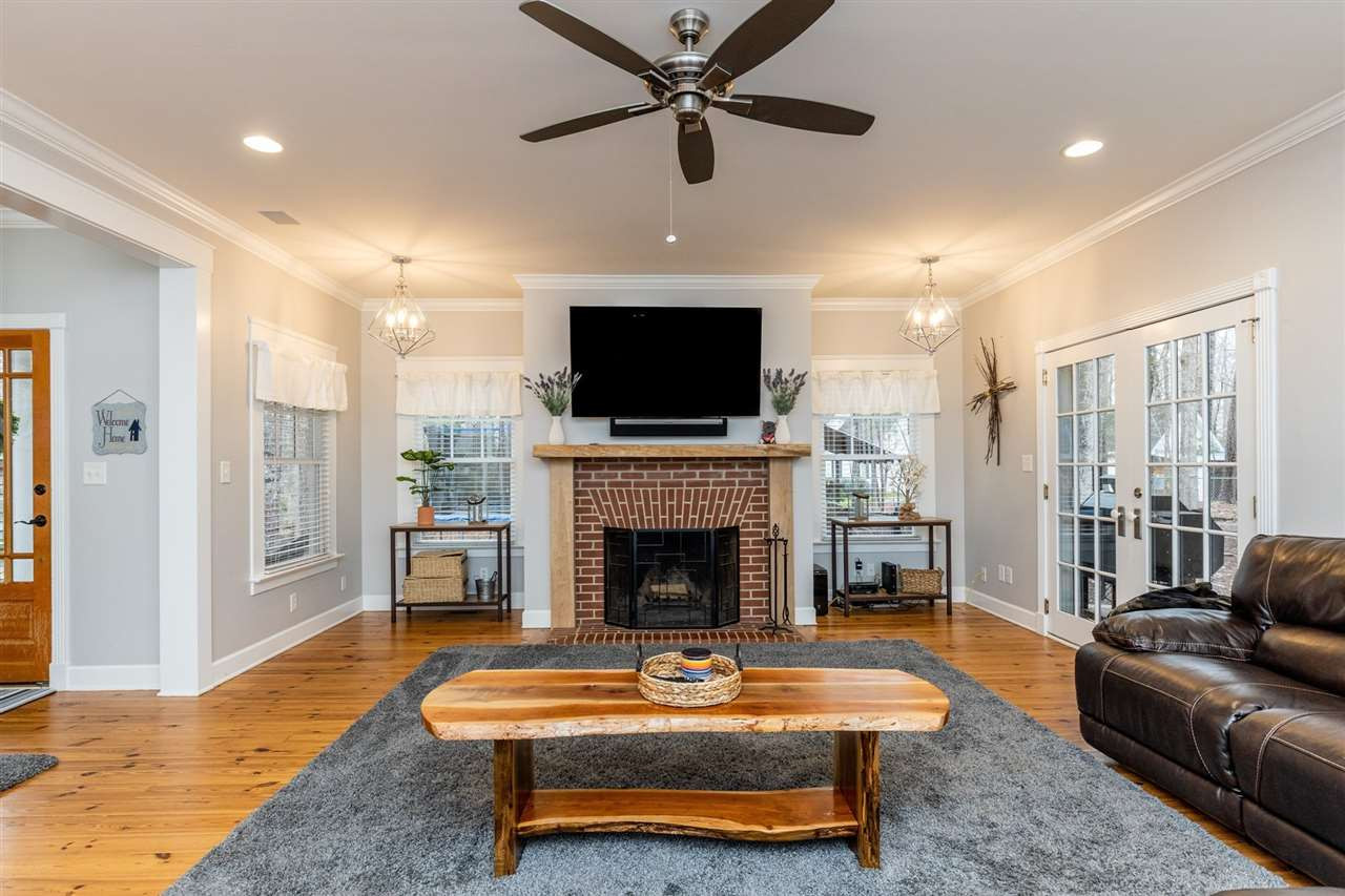 6700 Coit Lane Raleigh, NC 27614 - Photo 6 of 30 Photo 6