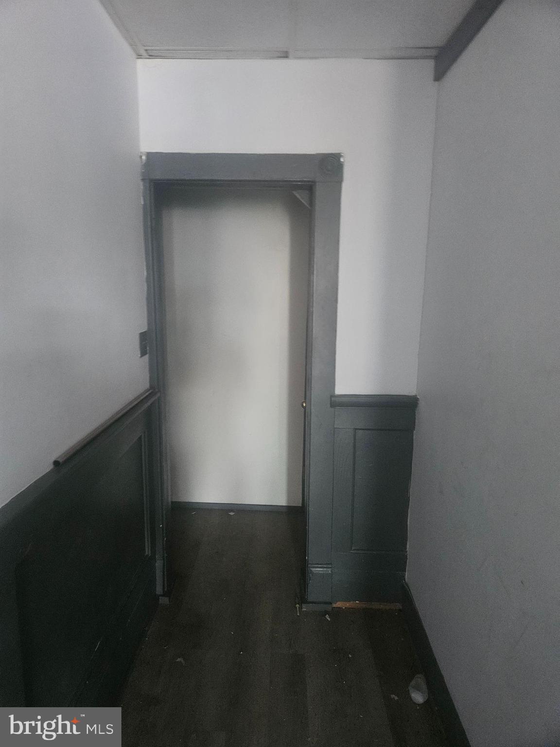 170 Valley Street Lewistown, PA 17044 - Photo 23 of 40 a view of hallway with window