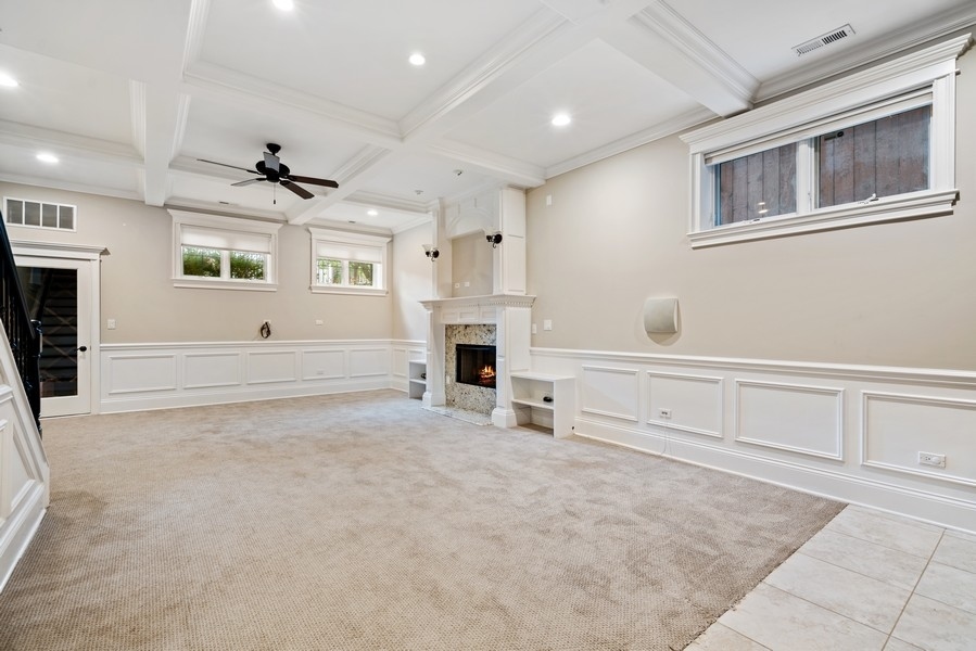 1904 West Wolfram Street Chicago, IL 60657 - Photo 43 of 56 a view of a livingroom with an empty space