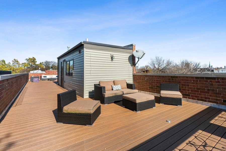 1904 West Wolfram Street Chicago, IL 60657 - Photo 53 of 56 a terrace of a house with outdoor seating