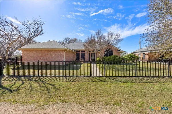 $449,000 | 619 County Road 3420, Lampasas, TX 76550