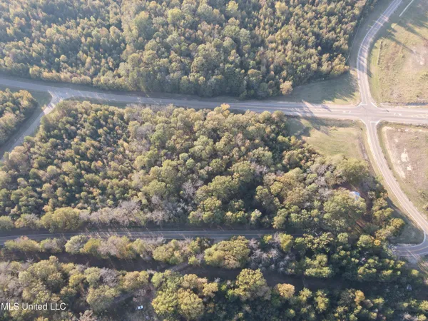 $600,000 | 0 St Thomas Parkway, Bolton, MS 39041