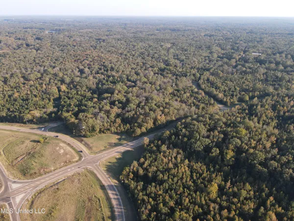 $600,000 | 0 St Thomas Parkway, Bolton, MS 39041