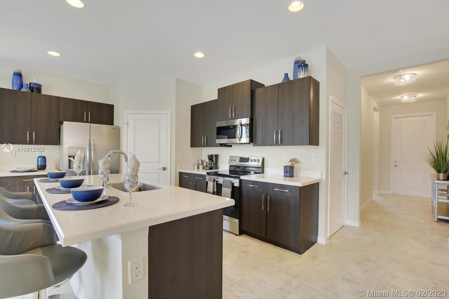 27540 Southwest 135th Ave Road Homestead, FL 33032 - Photo 5 of 13 Gallery Image 5