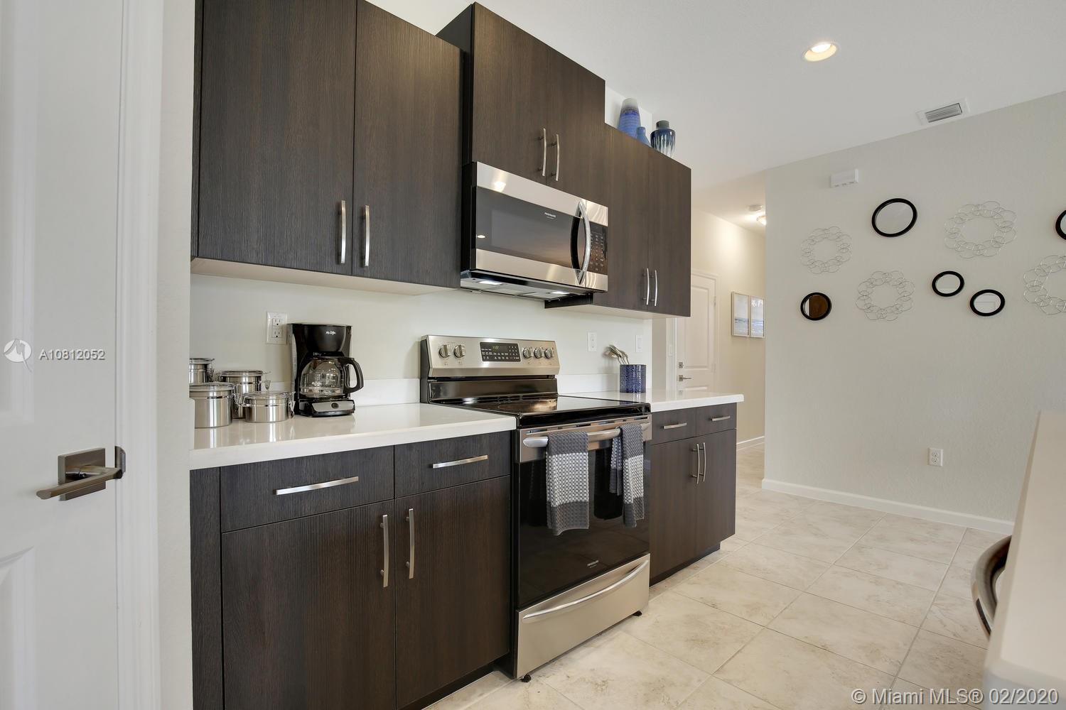 27540 Southwest 135th Ave Road Homestead, FL 33032 - Photo 7 of 13 Gallery Image 7