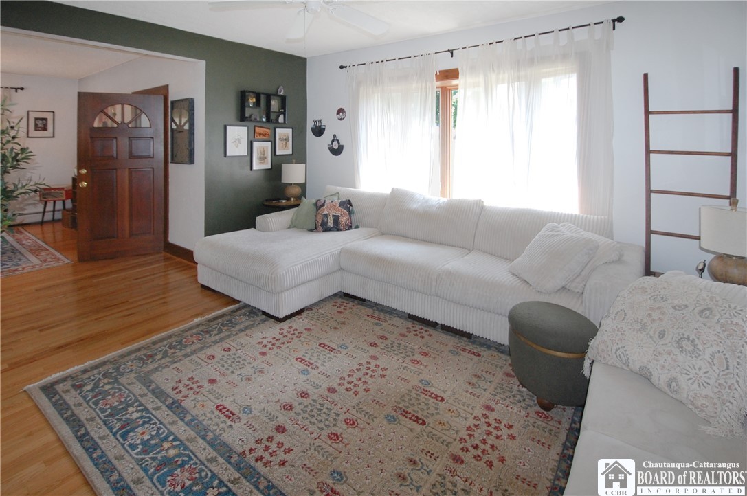 14 Robinson Street Hanover, NY 14136 - Photo 8 of 31 living room