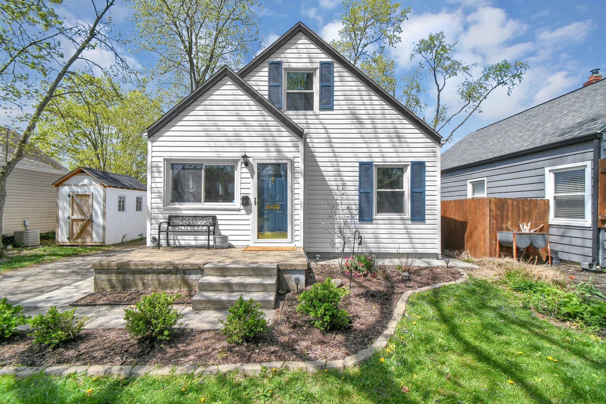 1-web-or-mls-773-s-chesterfield-rd