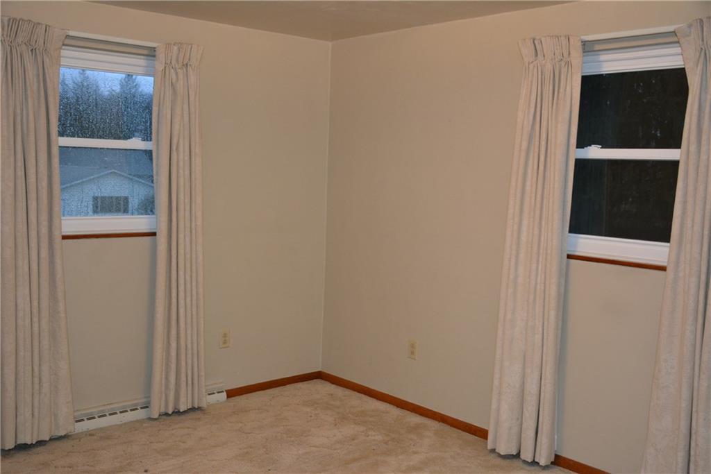 111 Roe Avenue Butler, PA 16001 - Photo 6 of 12
