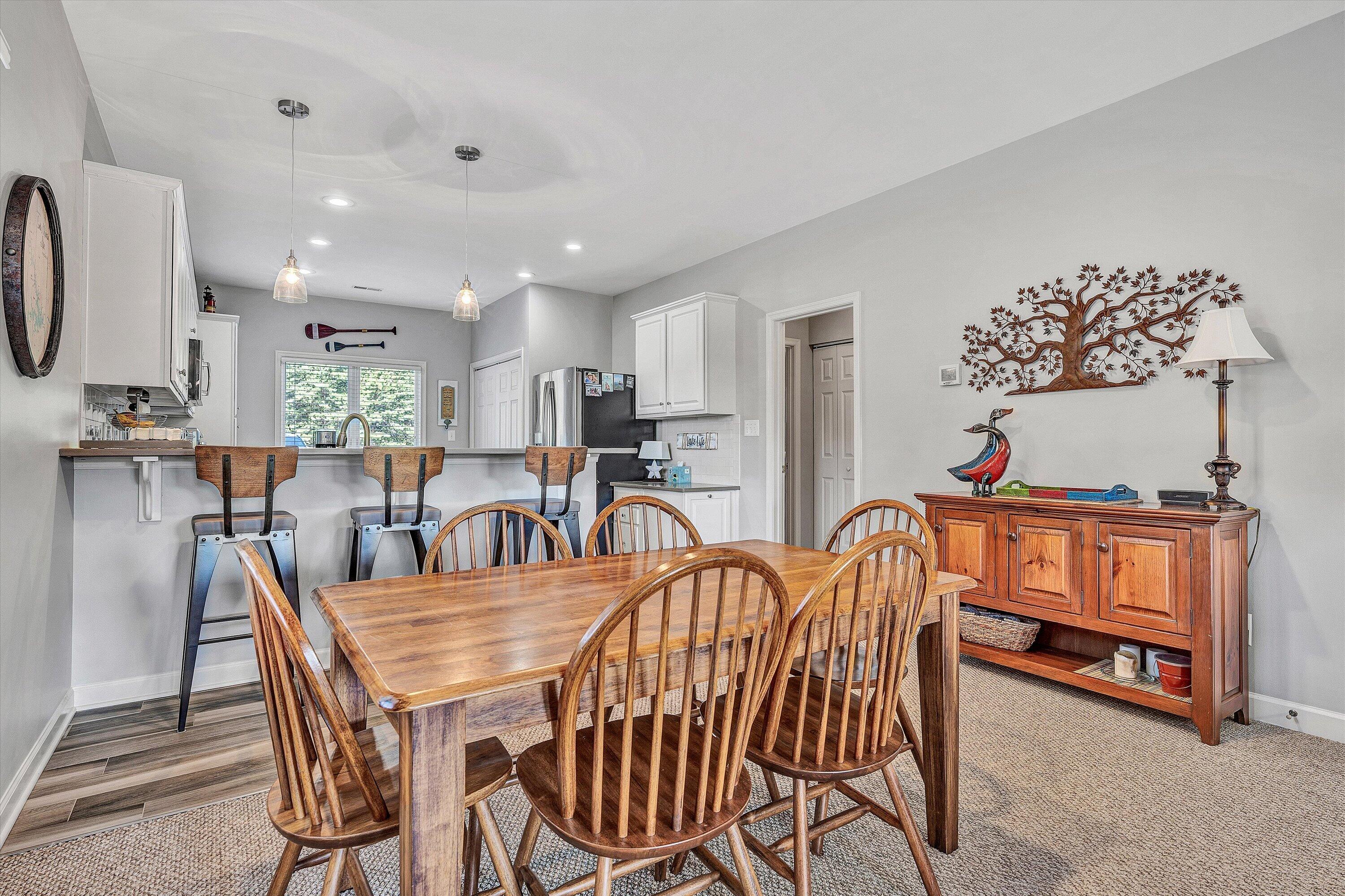 1137 Mariners Way, Unit 44 Huddleston, VA 24104 - Photo 26 of 50 17-DSC08794