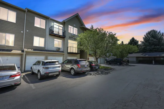 $323,000 | 22855 East Country Vista Drive, Unit 399, Liberty Lake, WA 99019