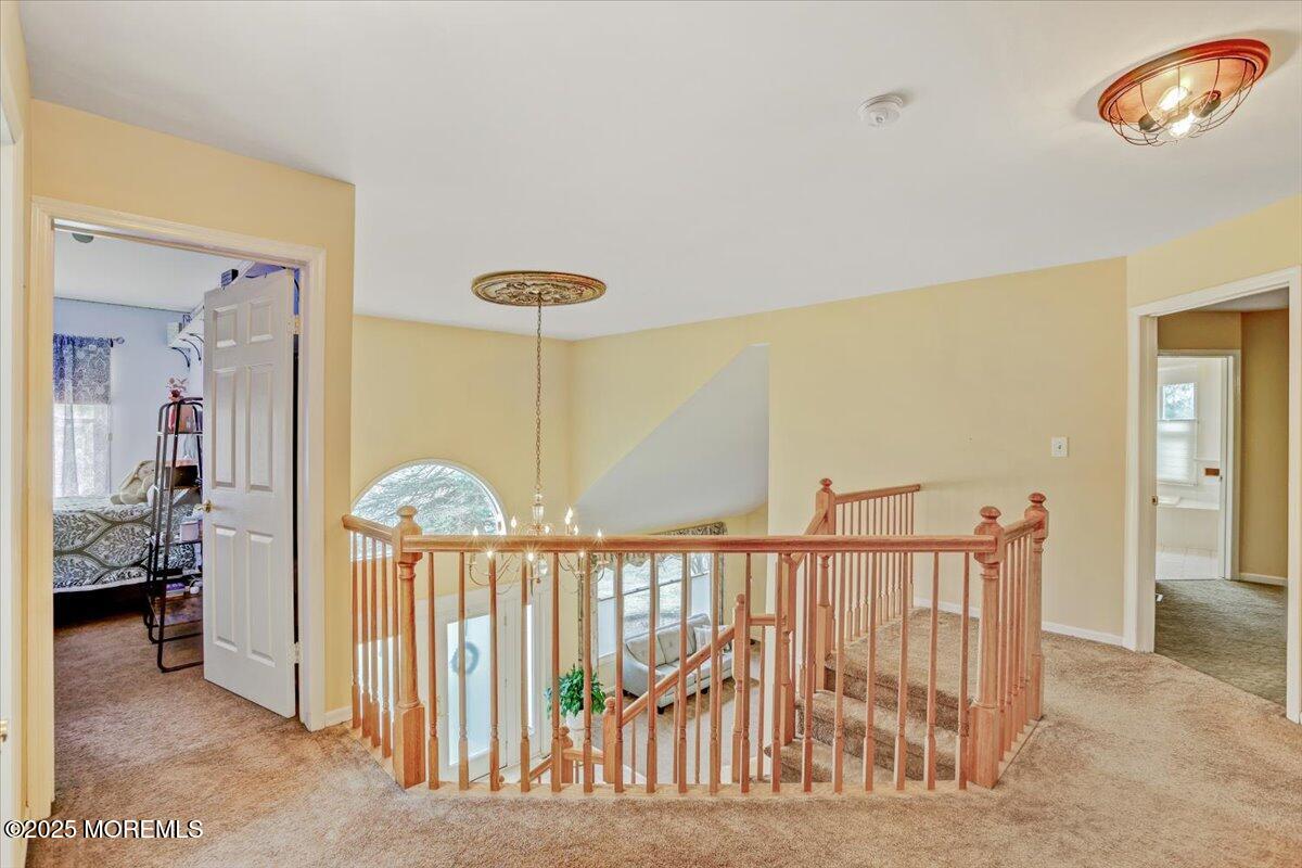 210 Hunt Road Freehold, NJ 07728 - Photo 20 of 39 20-Upper Landing