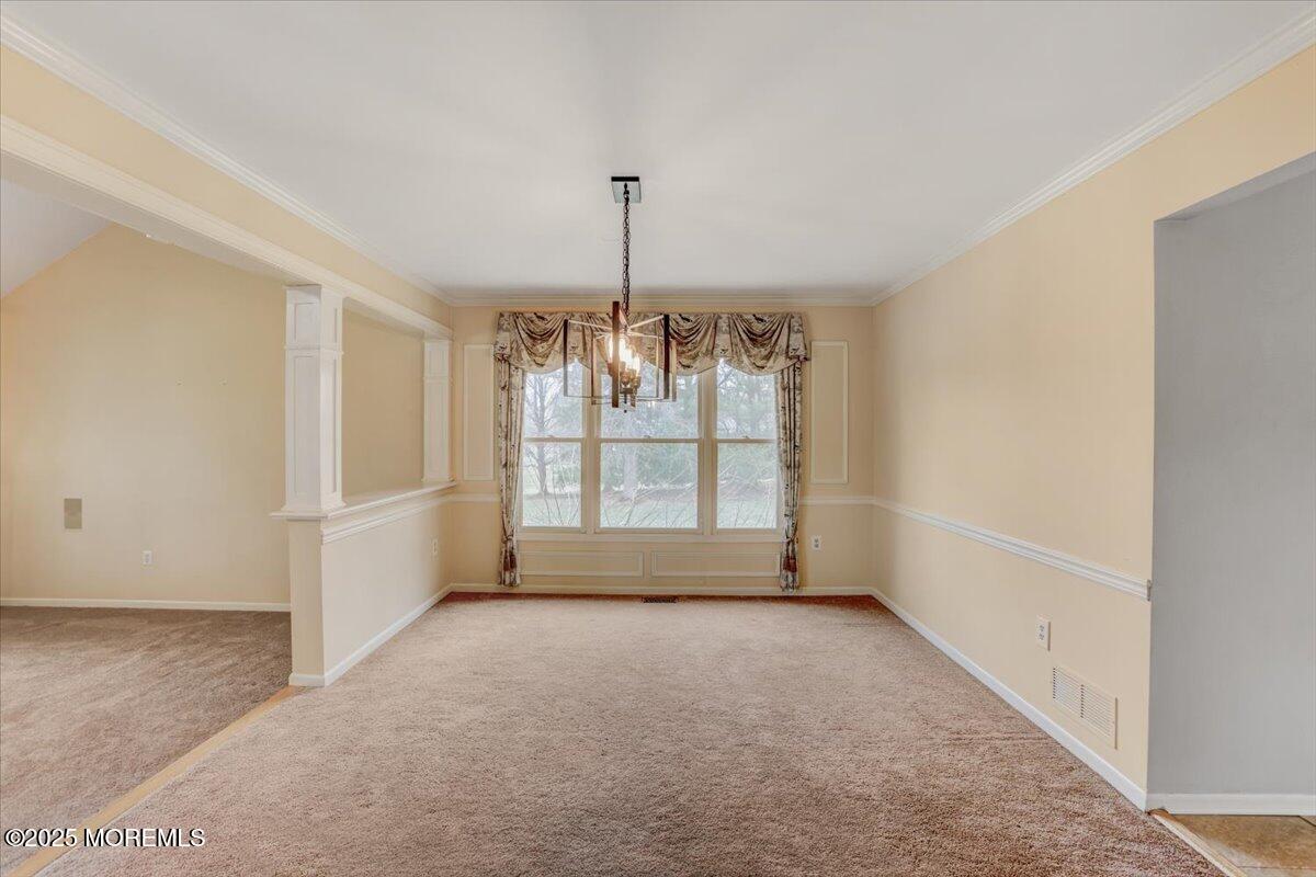 210 Hunt Road Freehold, NJ 07728 - Photo 25 of 39 10-Dining Room