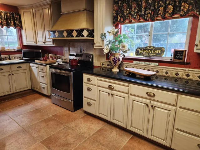 $850,000 | 3723 West Central Avenue, Fresno, CA 93706