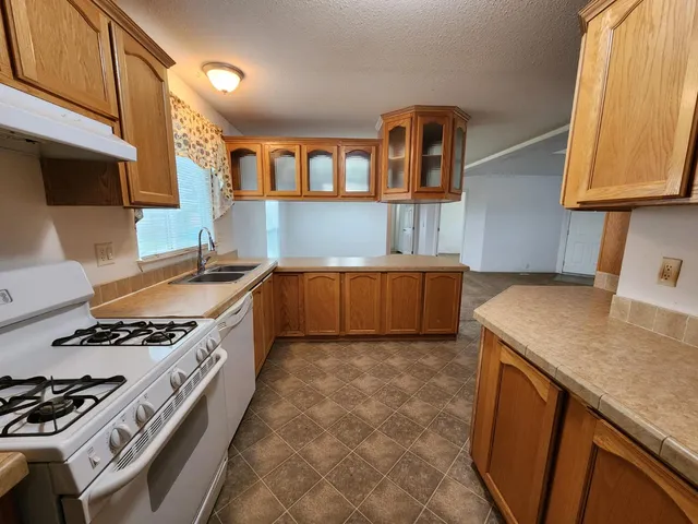 $850,000 | 3723 West Central Avenue, Fresno, CA 93706