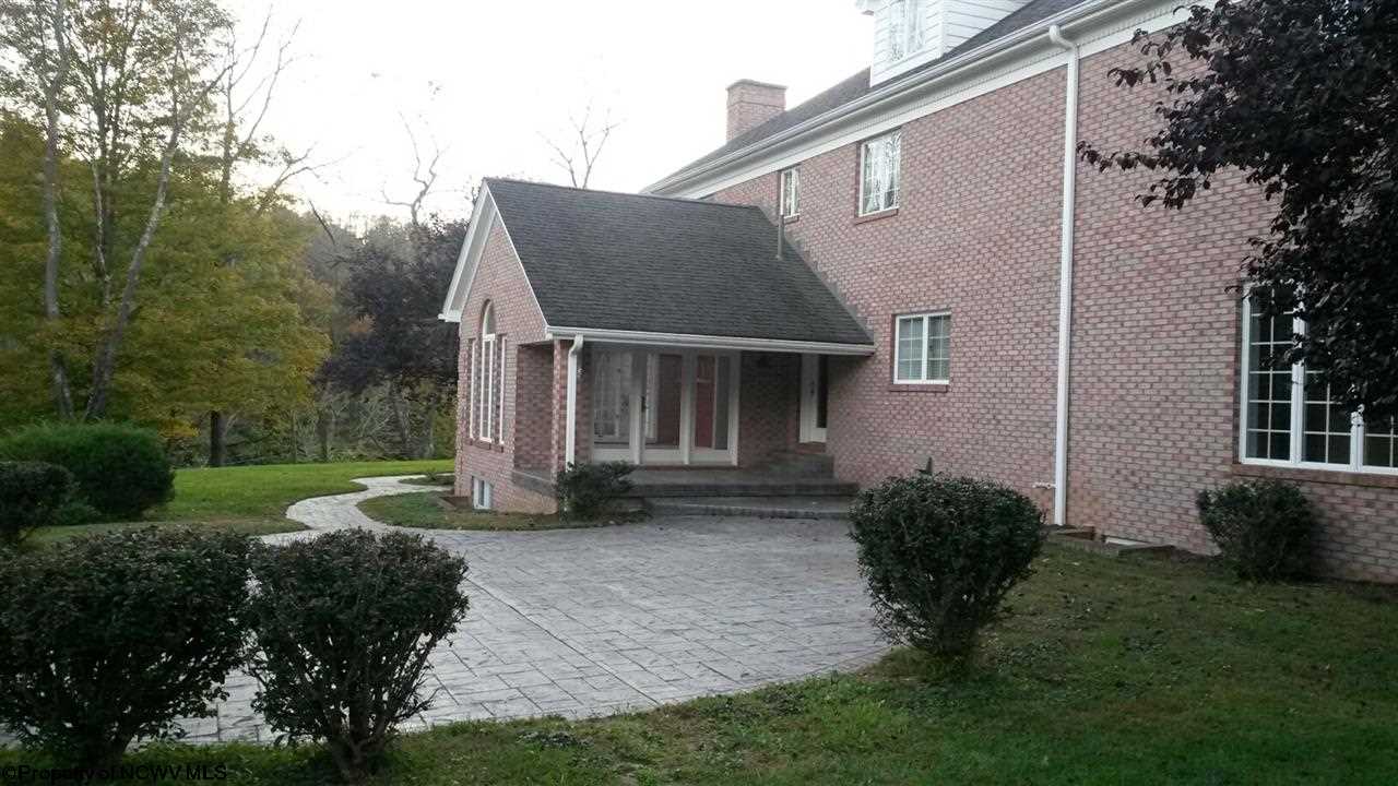 2 Cameron Road Clarksburg, WV 26301 - Photo 18 of 20 Gallery Image 18