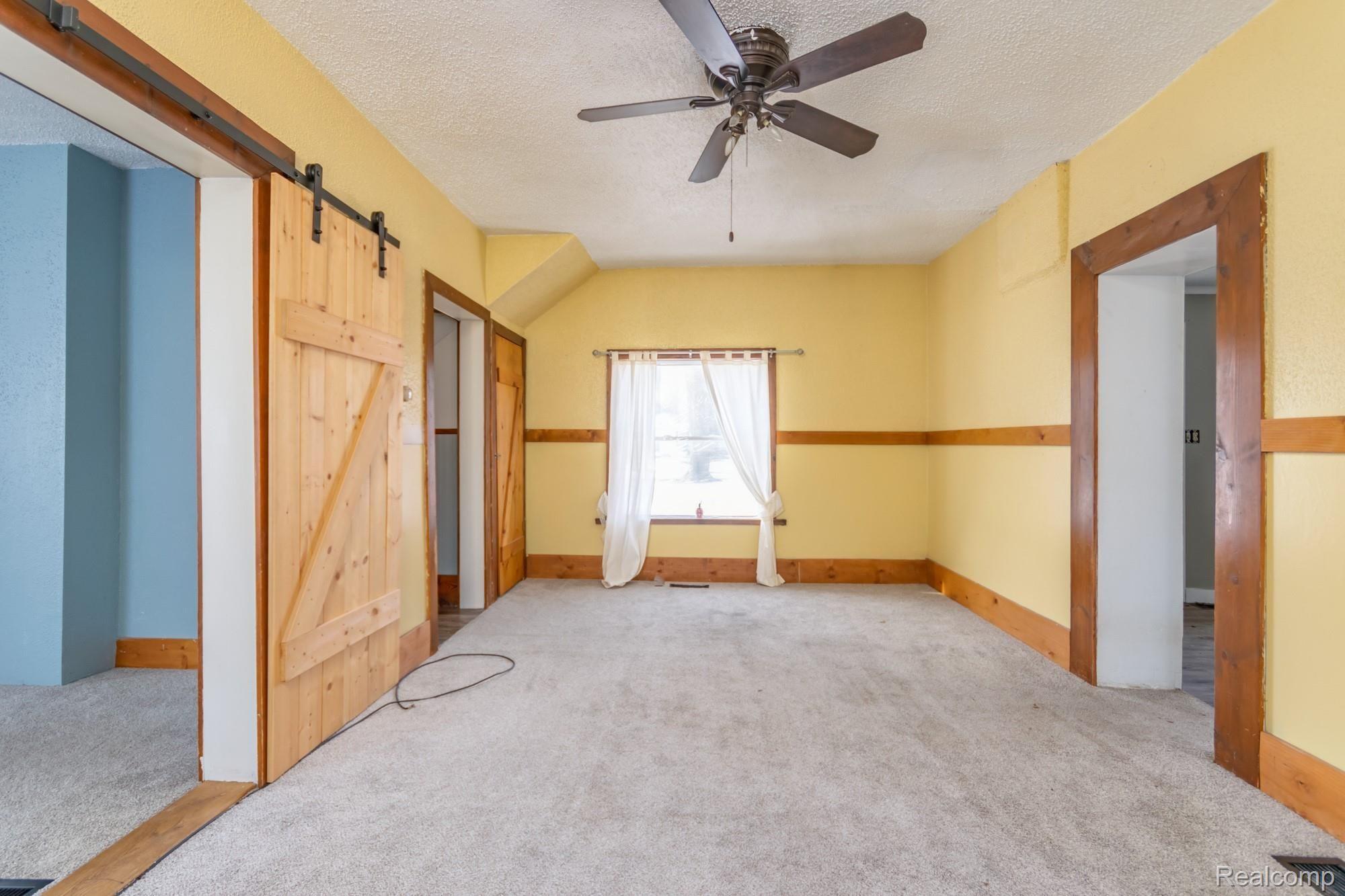 11060 Canandaigua Road Hudson, MI 49247 - Photo 6 of 25 _DSC0132enf.jpg