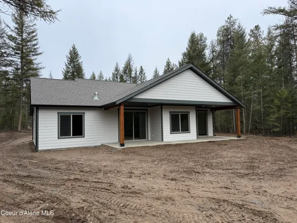 $899,900 | 98 Carbonate Lane, Oldtown, ID 83822
