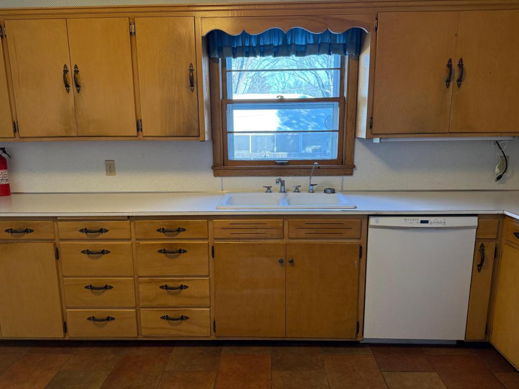 16 Bruce Court Mankato, MN 56001 - Photo 4 of 26