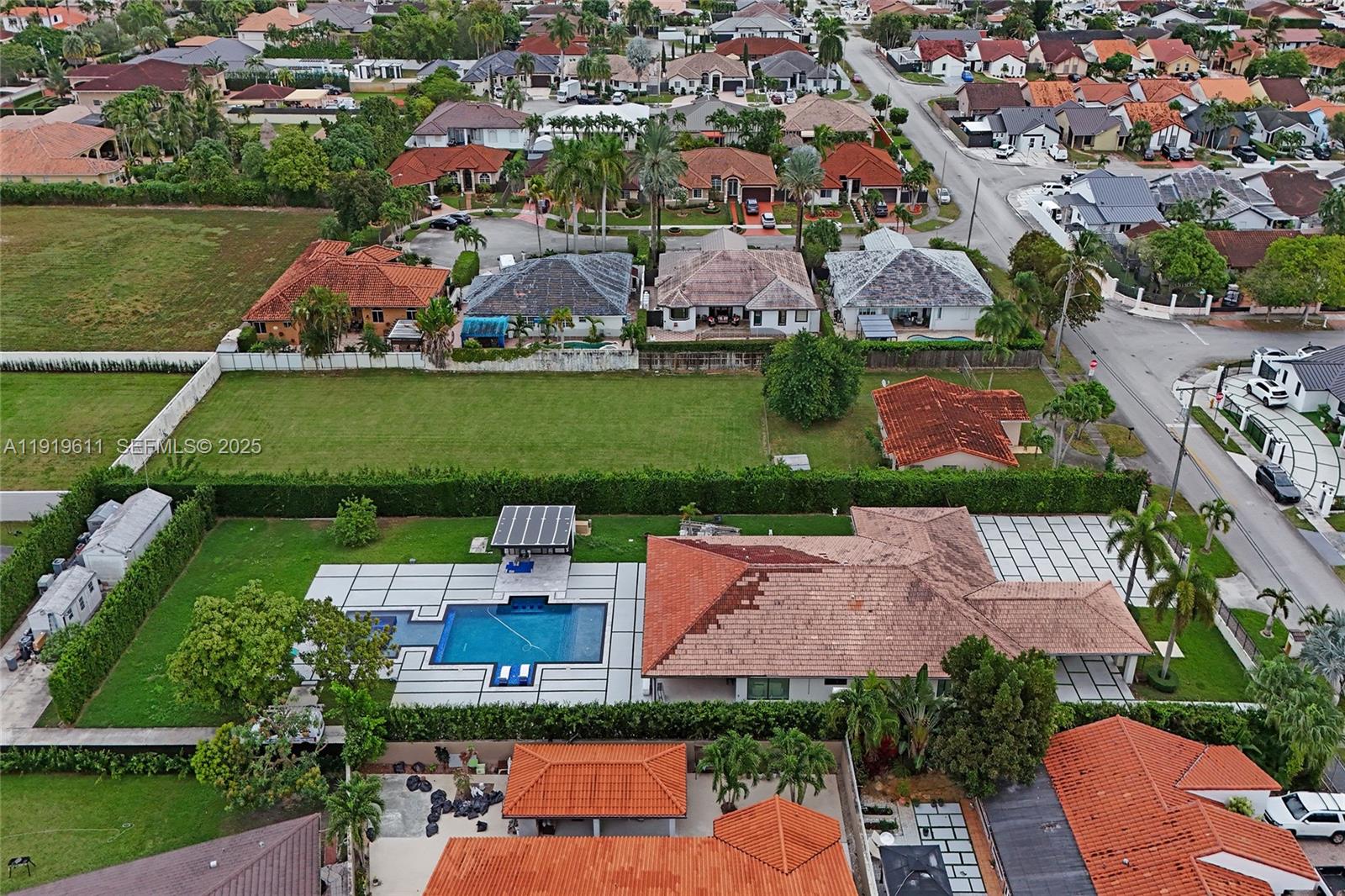 13401 Southwest 38th Street Miami, FL 33175 - Photo 29 of 45 an aerial view of a house with a garden