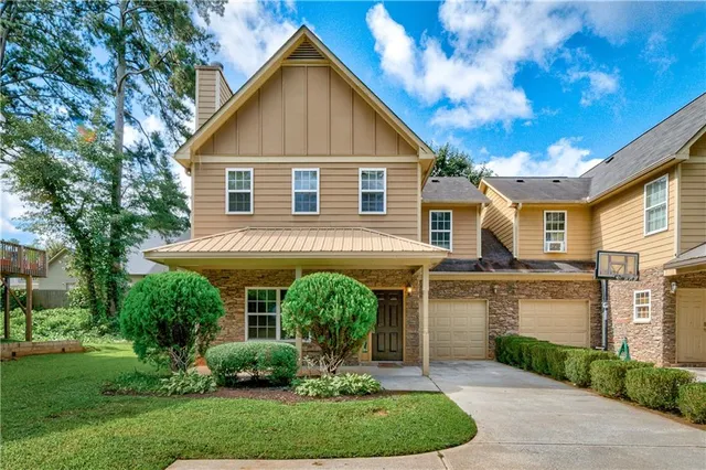 $1,950 | 4768 Sylvan Street, Sugar Hill, GA 30518