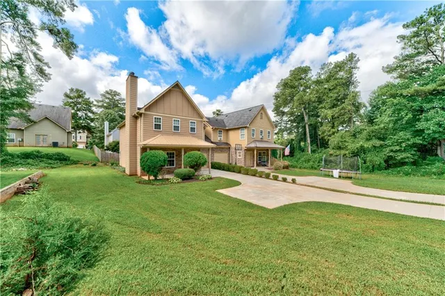 $1,950 | 4768 Sylvan Street, Sugar Hill, GA 30518