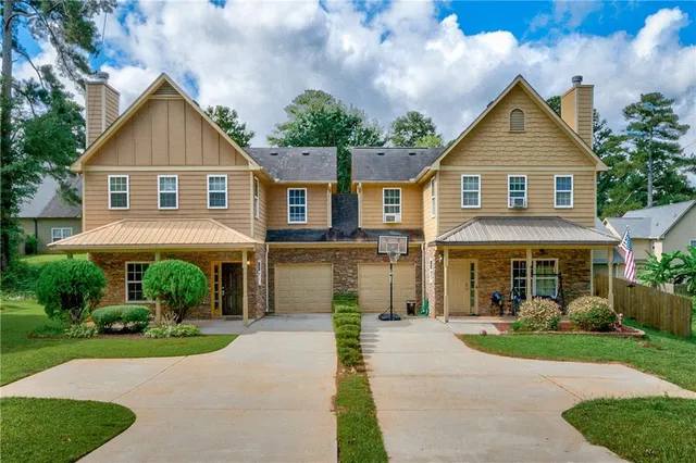 $1,950 | 4768 Sylvan Street, Sugar Hill, GA 30518