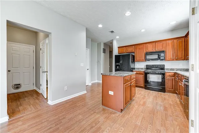 $1,950 | 4768 Sylvan Street, Sugar Hill, GA 30518