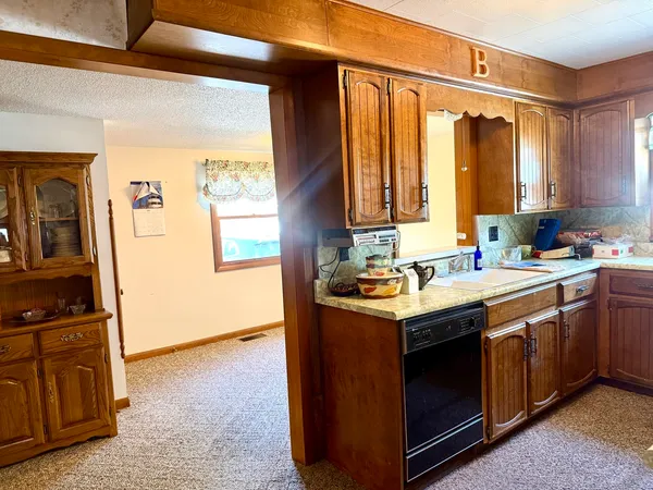 $92,500 | 712 South Virginia Avenue, Marion, IL 62959